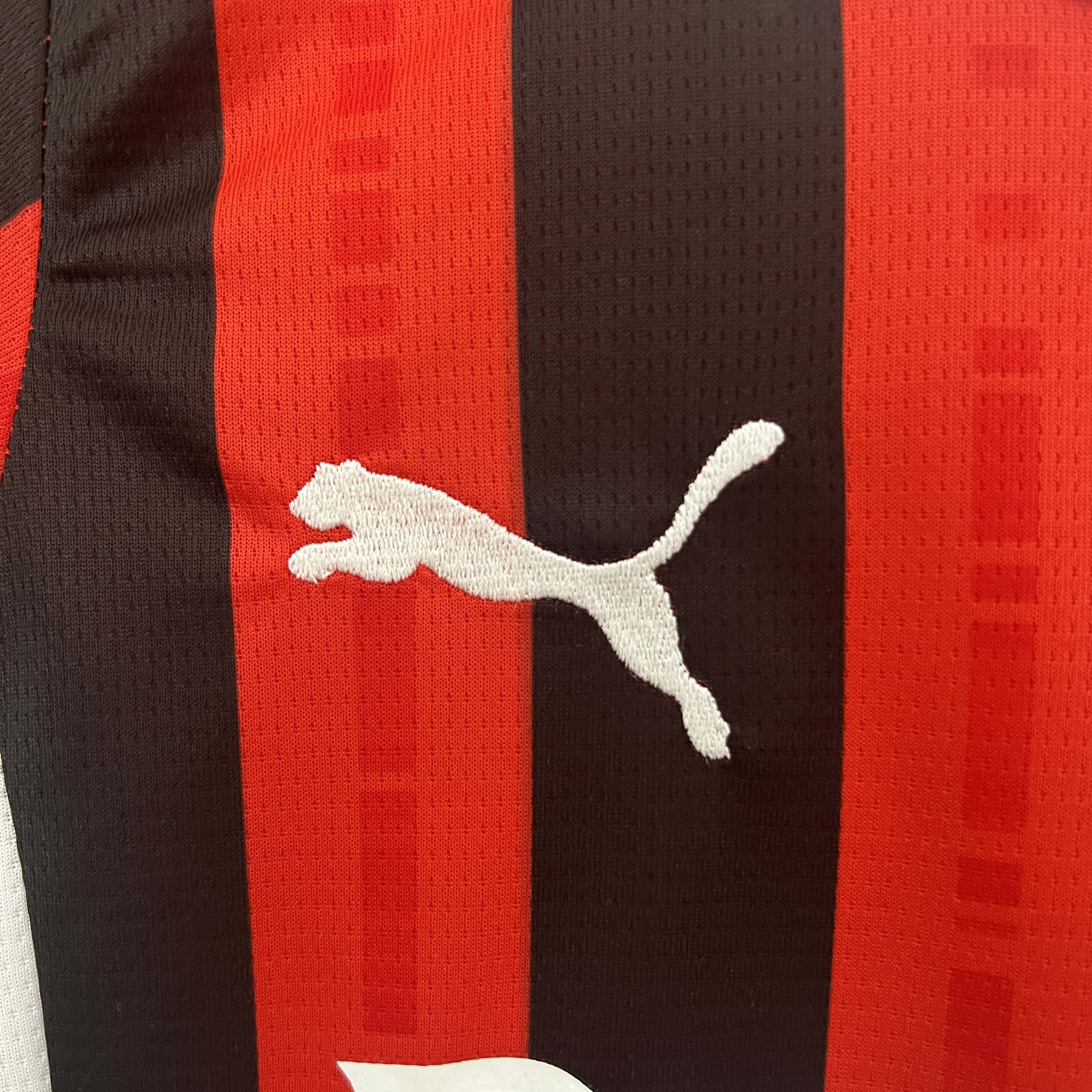 2024/2025 AC Milan Home Football Shirt 1:1 Thai Quality Kids Size