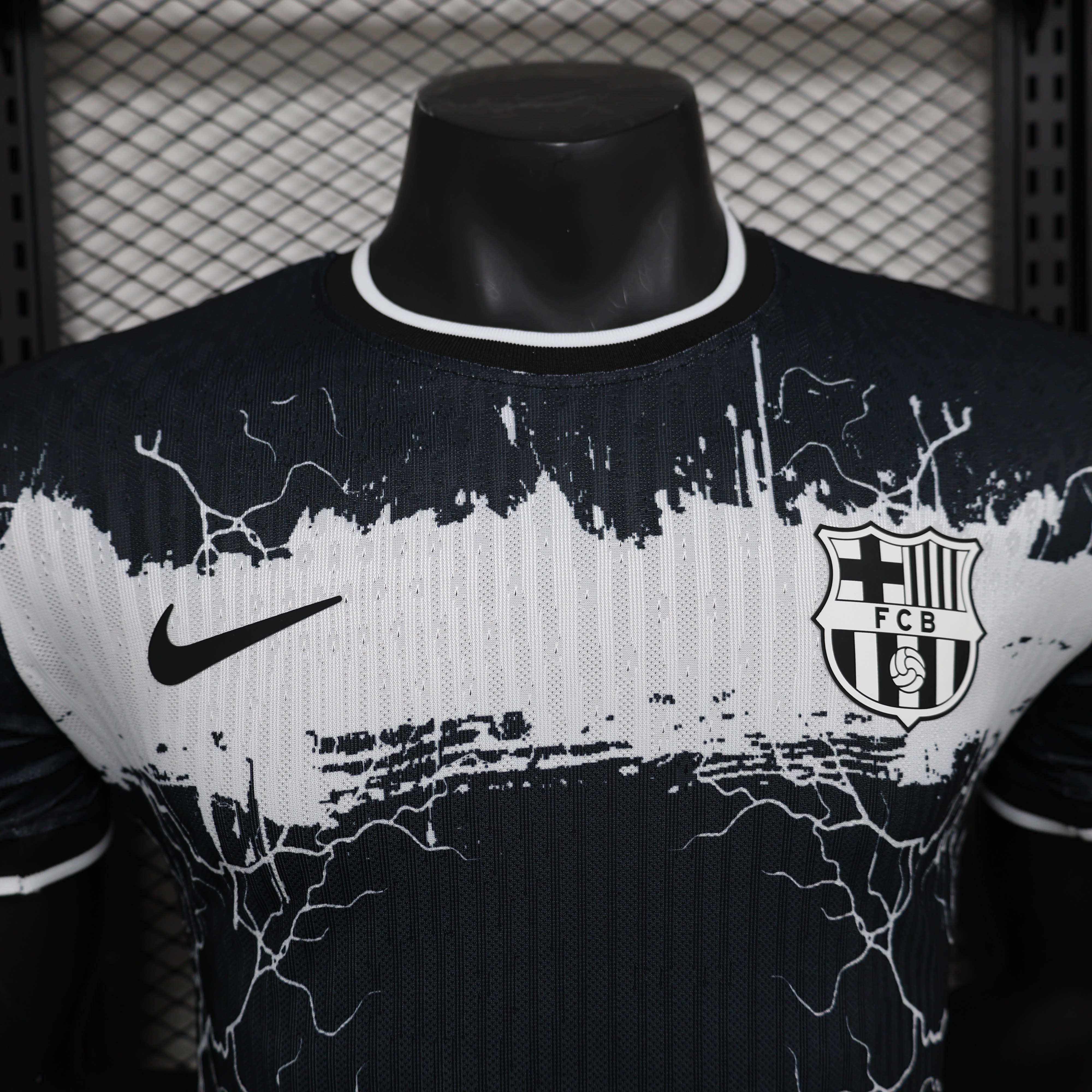 2024/2025 Player Version Barcelona Special Edition Black and White Football Shirt 1:1 Thai Quality