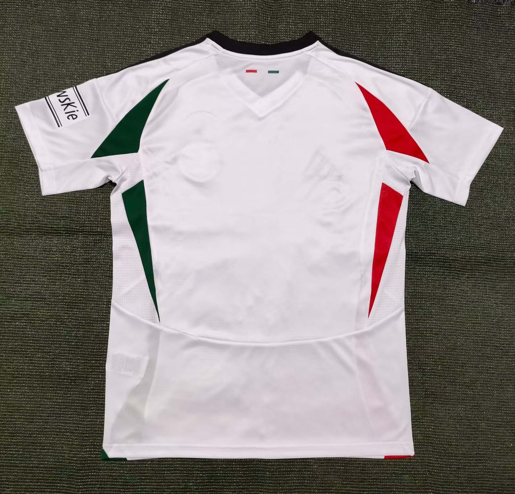 2024/2025  Legia Warsaw Home Football Shirt 1:1 Thai Quality