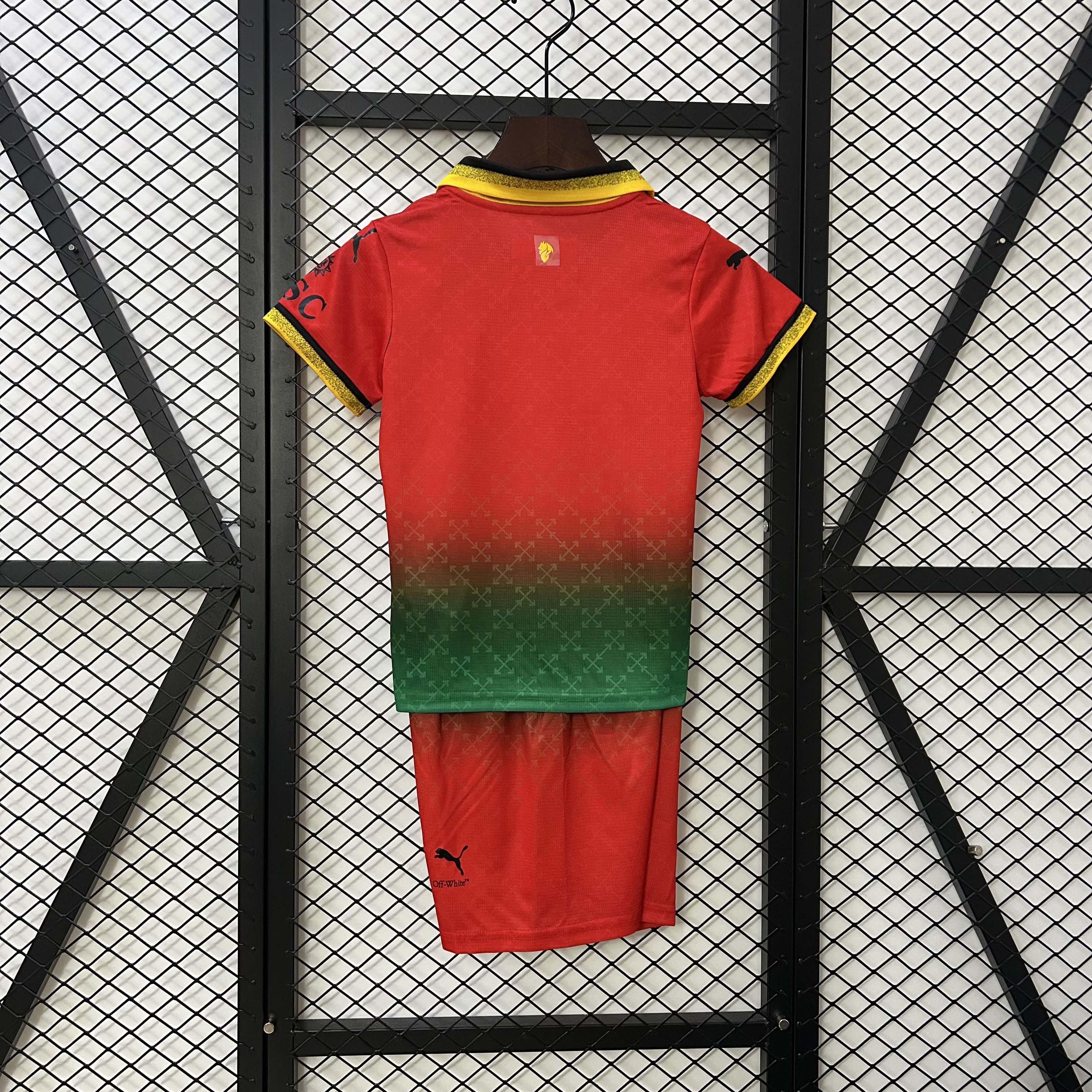 2024/2025 AC Milan Fourth Away Red Soccer Jersey 1:1 Thai Quality Kids Size