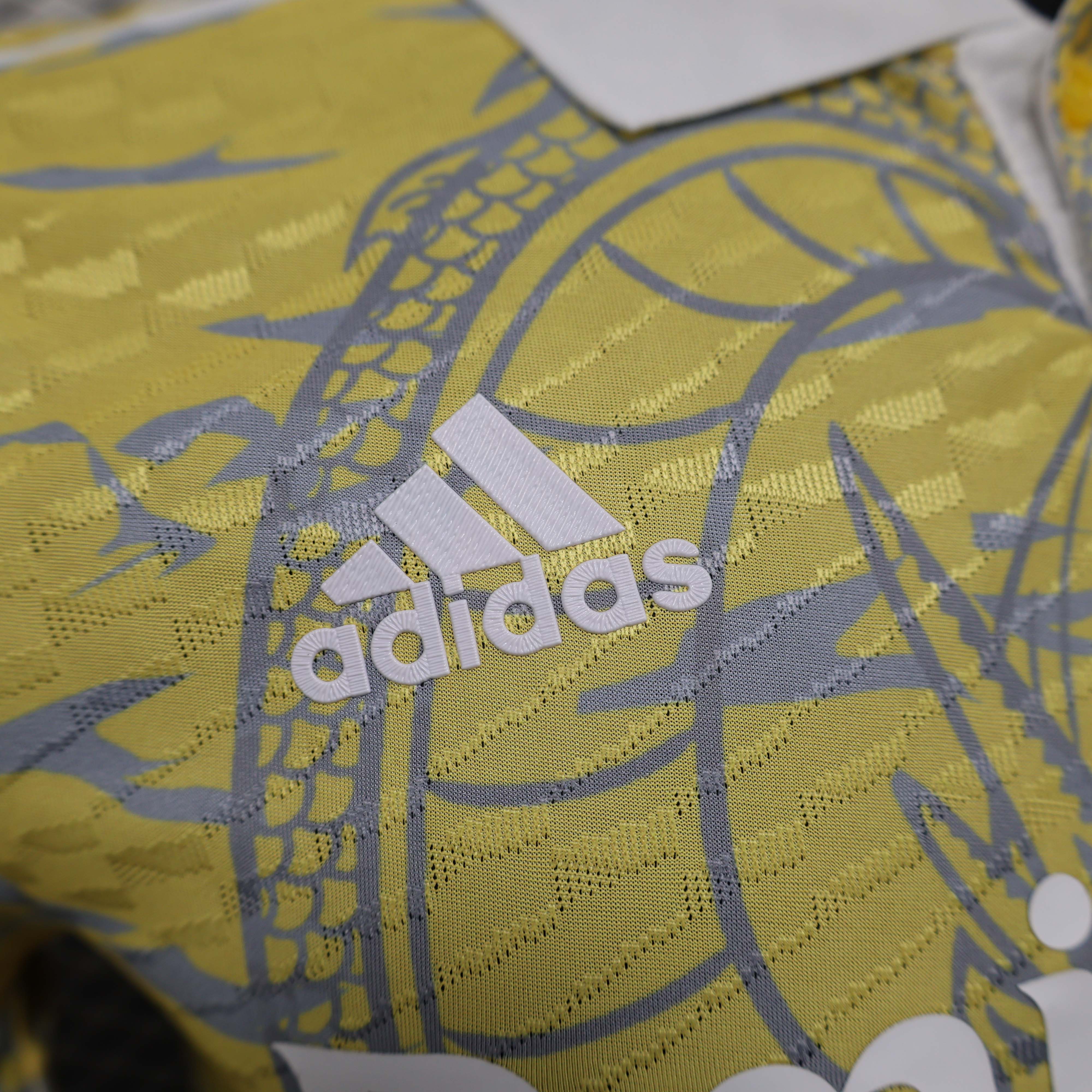 2024/2025 Player Version Real Madrid Special Edition Yellow Football Shirt 1:1 Thai Quality