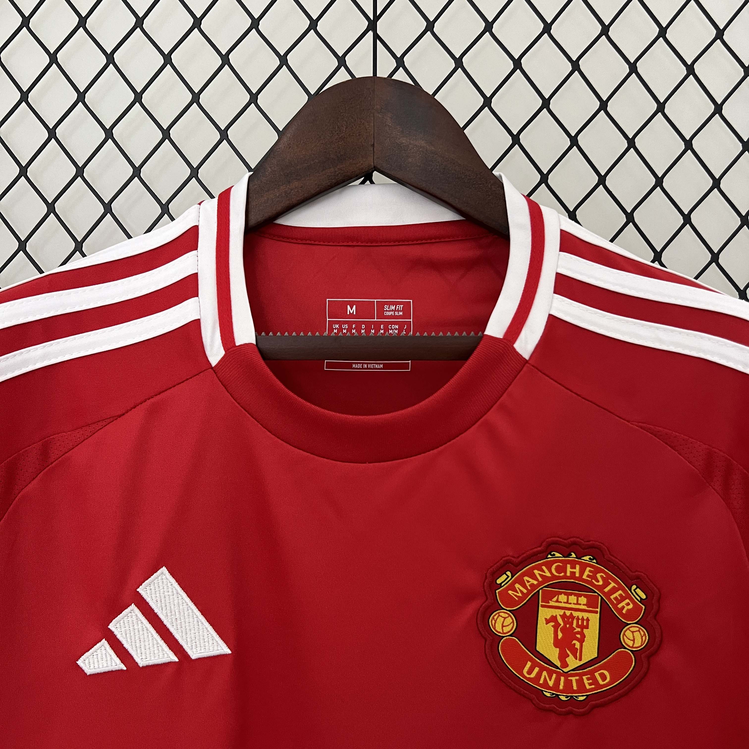 2024/2025 Manchester United Home Football Shirt 1:1 Thai Quality