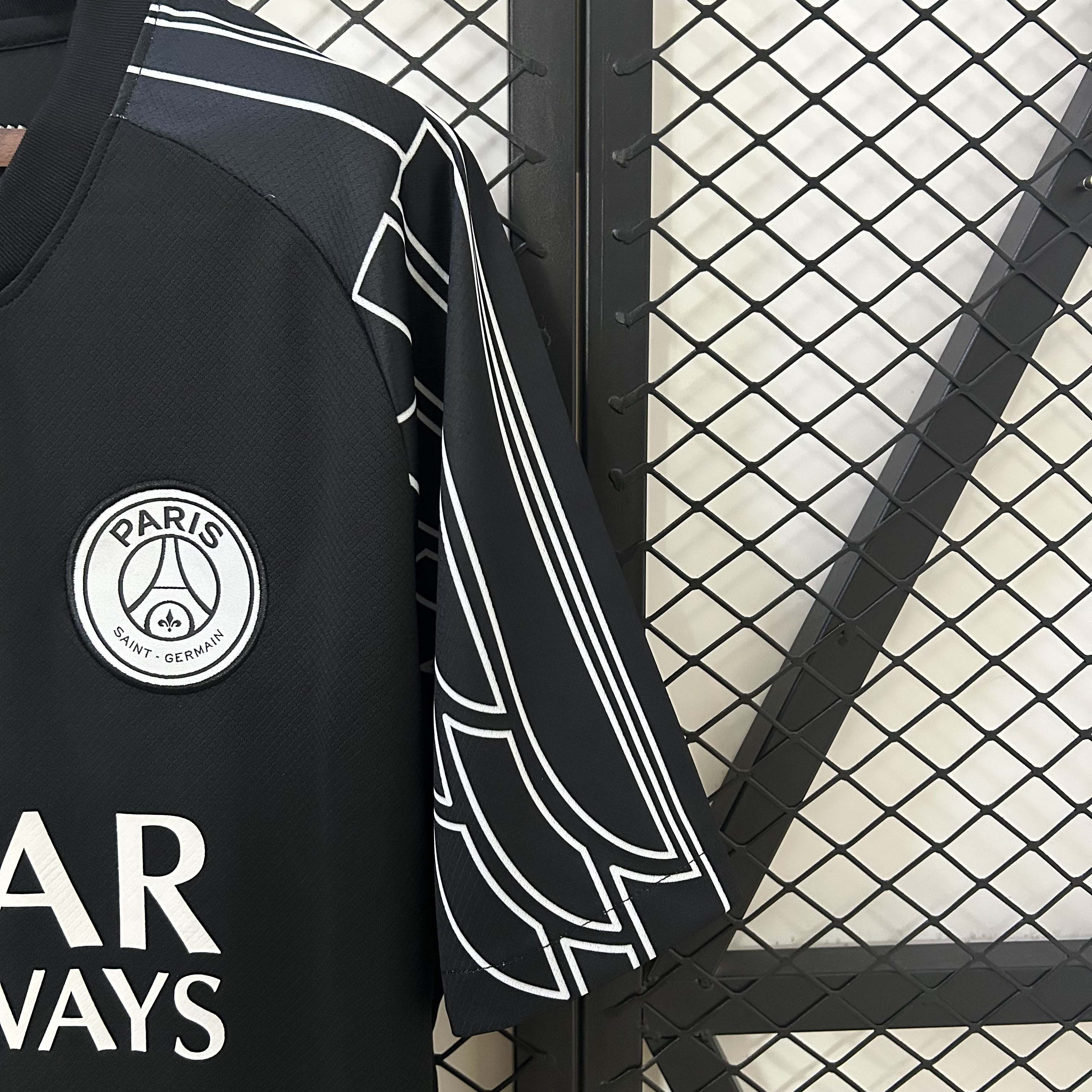 2024/2025 Psg Paris Saint-Germain Fourth Away black Football Shirt 1:1 Thai Quality