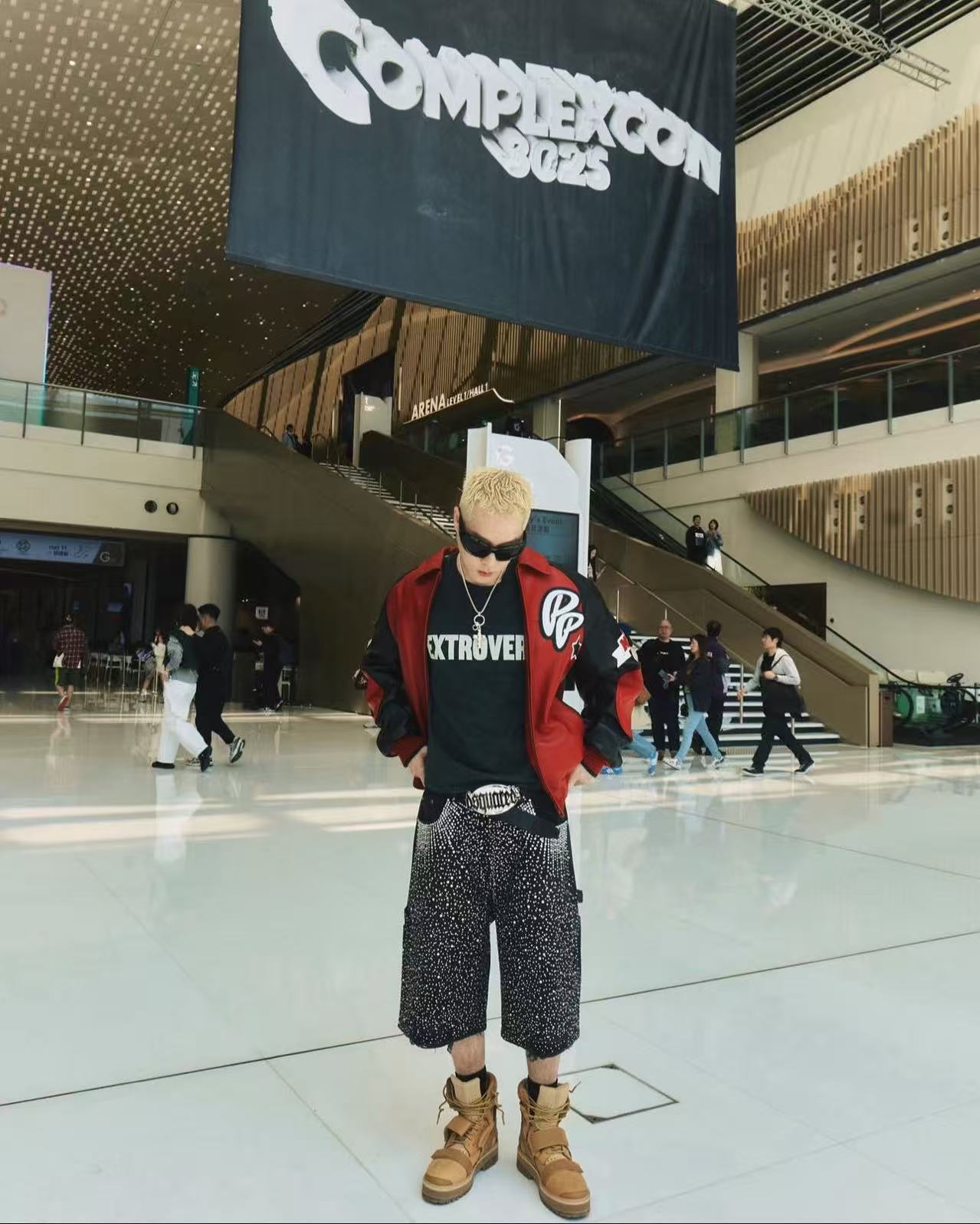 1:1 quality version 28321426 Extrovert Letter Print Washed Version Tee