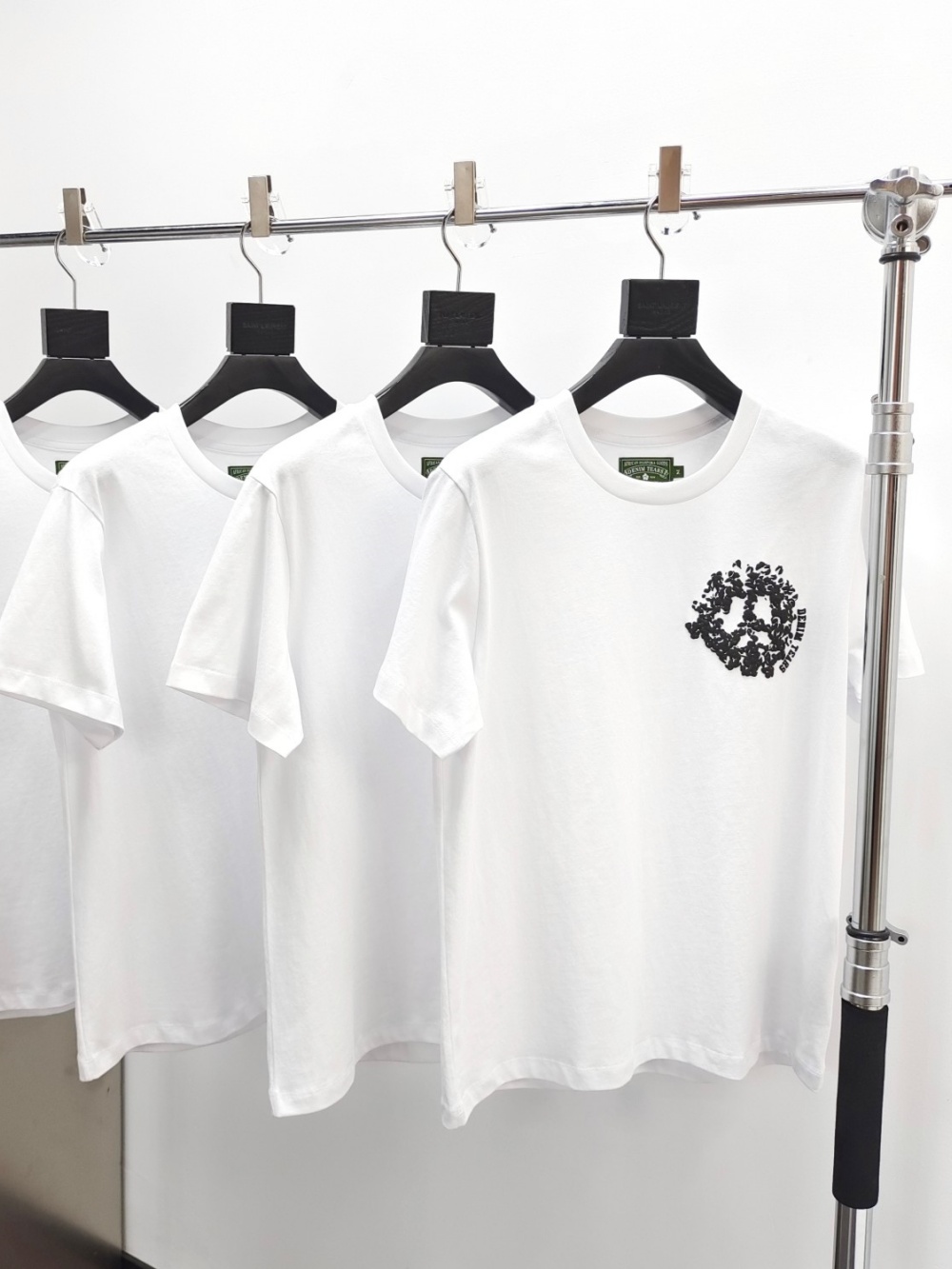 1:1 quality version Black Kapok Clash tee