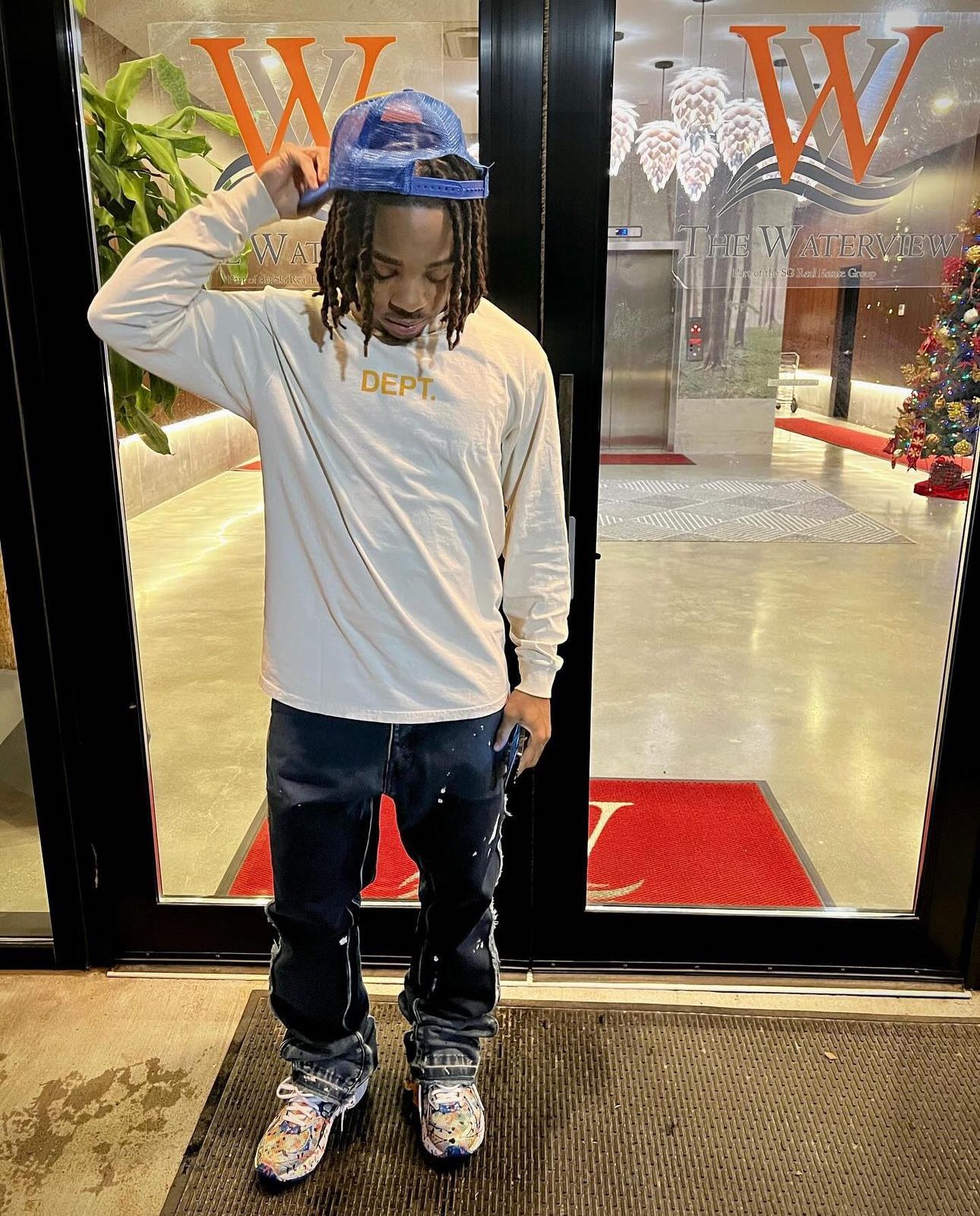 1:1 quality version Classic Four Letter Beige Long Sleeve Tee