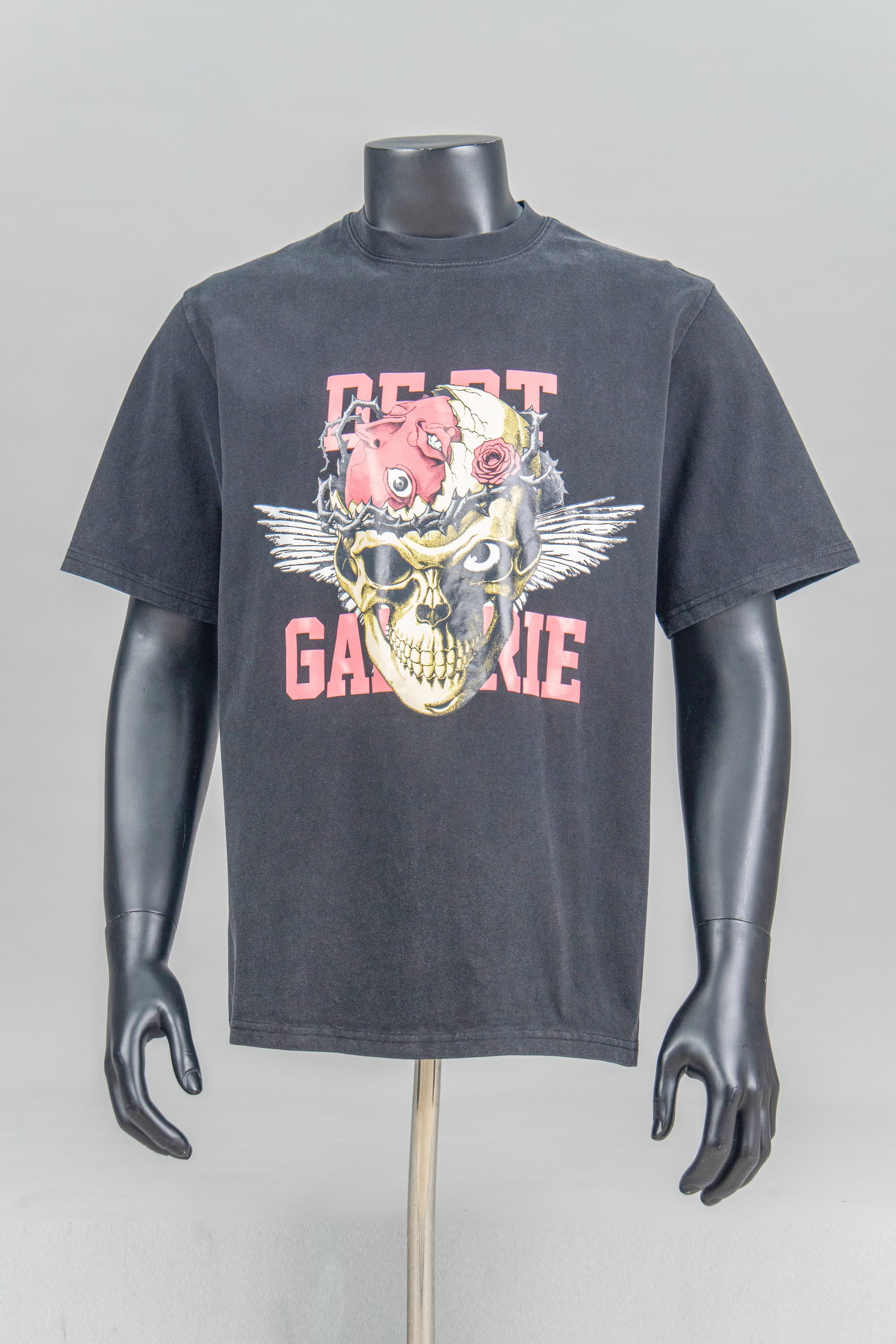 Devil's Eye Pink Letter Print Washed Version Tee