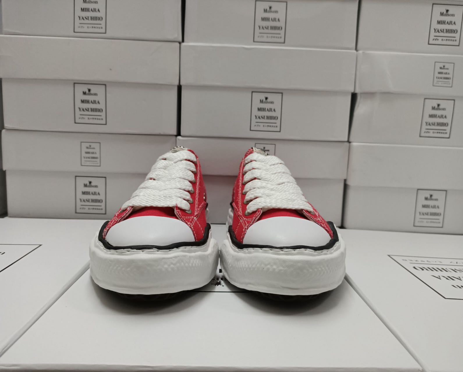 Maison MIHARA YASUHIRO Blakey low-top sneakers01