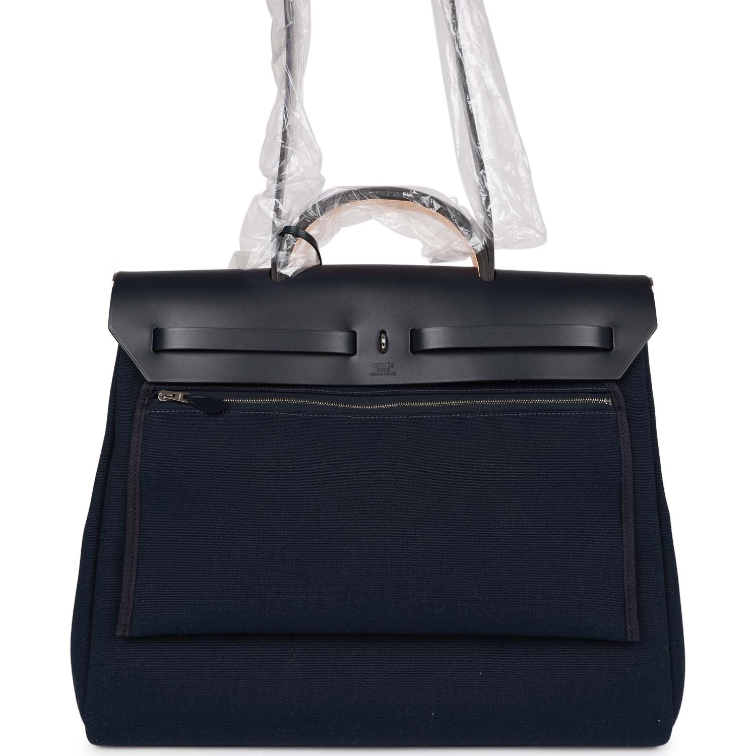 Hermes Herbag 39 Bleu Marine/Bleu Indigo Toile Militaire and Vache Hunter Palladium Hardware