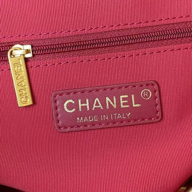 Chanel Hobo Handbag Calfskin Black As2844