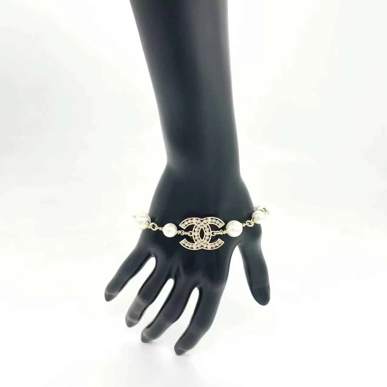 CHANEL Logo Pearl Bracelet