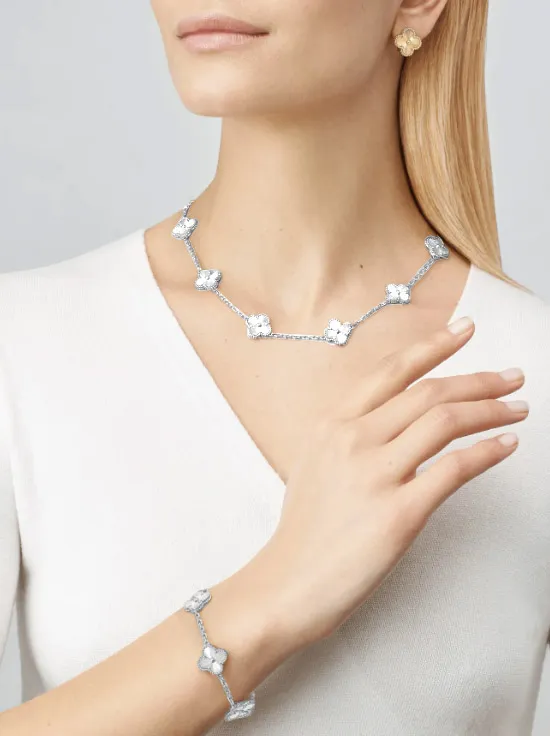 Van Cleef&Arpels VintageAlhambra necklace, 10 motifs