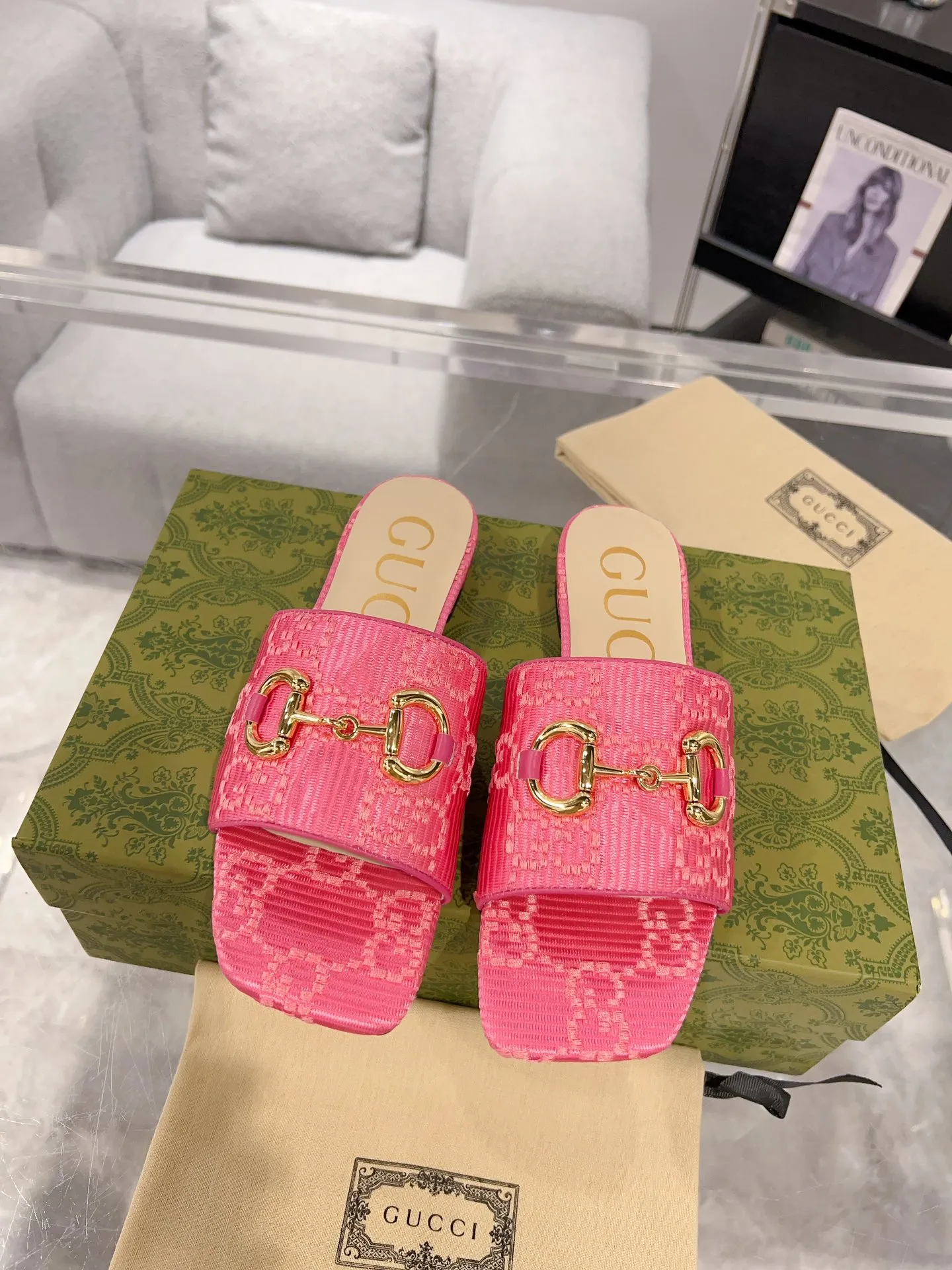 GG new arrival women slippers 01