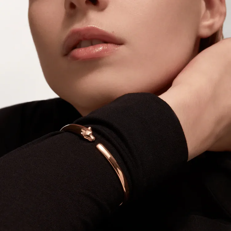 PANTHÈRE DE CARTIER BRACELET