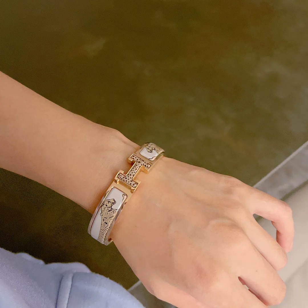 HE bracelet 8