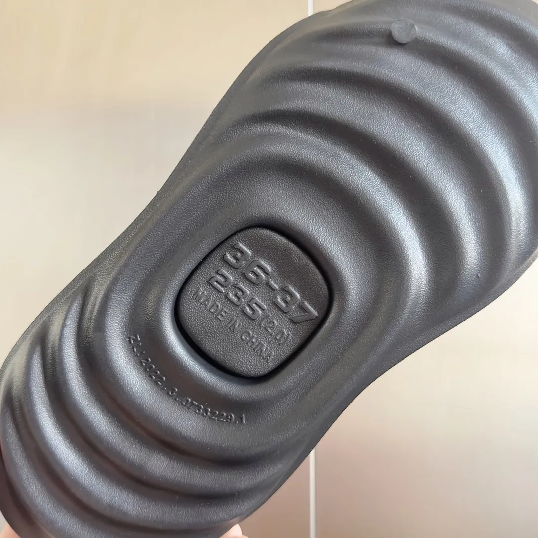 CC new arrival men and women 01 slippers heels 4.5 cm