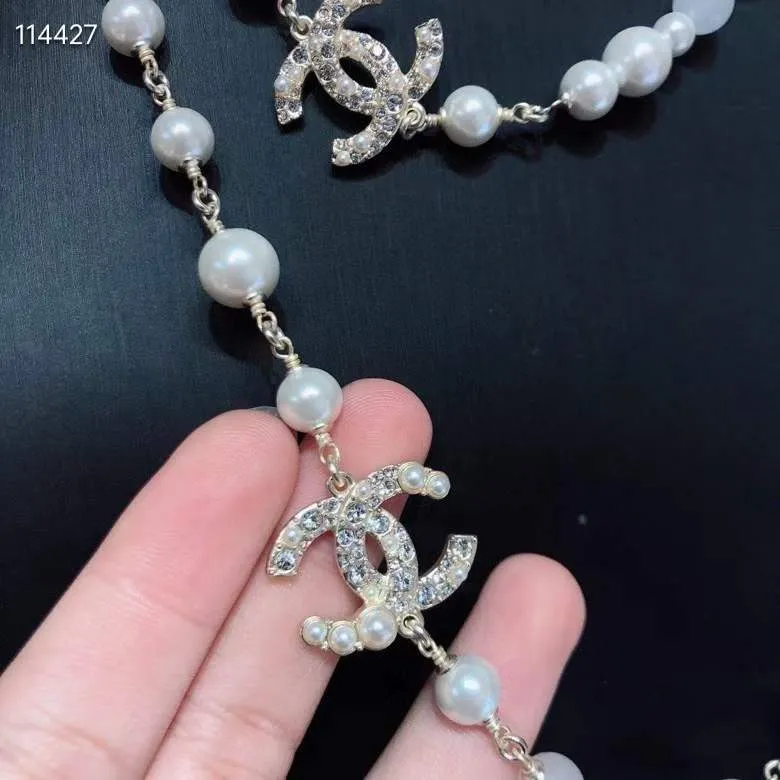 Chanel necklace & sweater chain pearl sweater chain