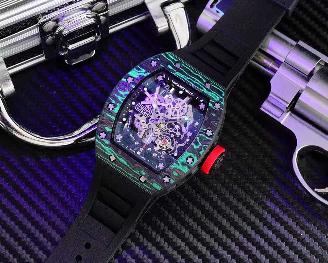 RM 35-02 Black Bezel Rose Gold Hands Black Rubber Strap RUML3