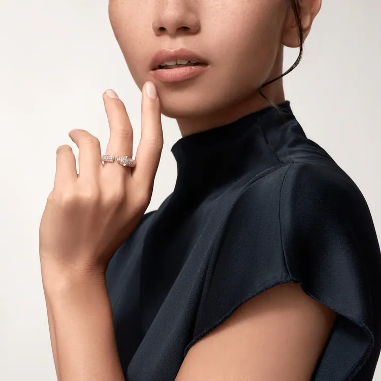 PANTHÈRE DE CARTIER RING