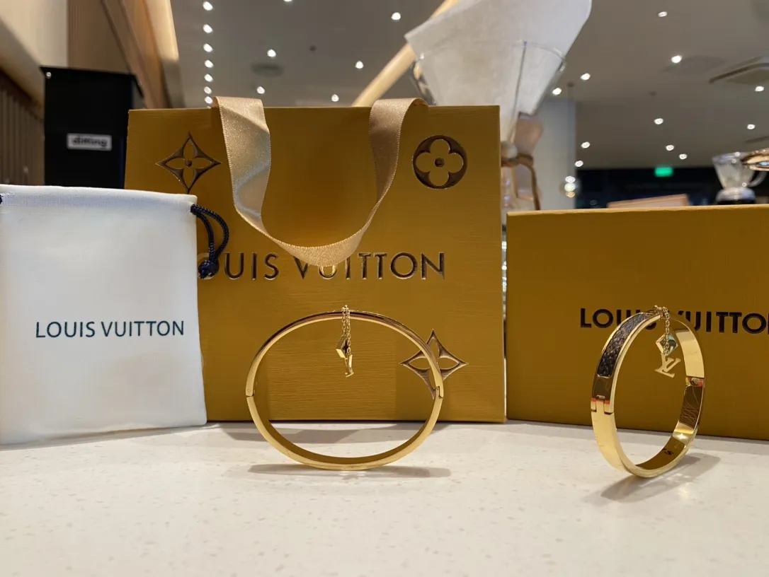 Lv New Arrival Bracelet 0011-22cm