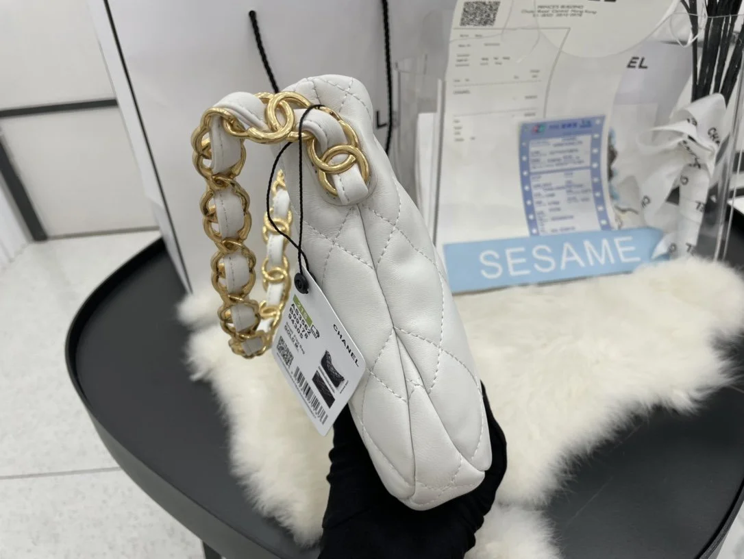 Chanel Hobo Handbag White For Women, Women’s Bags 9.4in/24cm