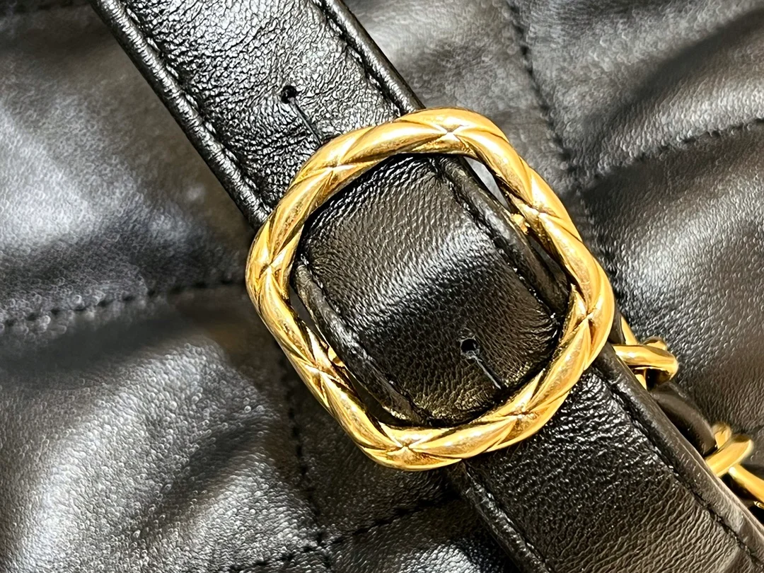 Chanel Maxium Old Hobo Bag Black For Women, Women’s Bags 14.4in/37cm AS3488 B08857 94305