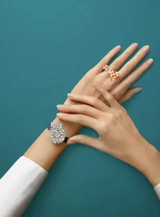 Frivole Between the Finger ring rose gold, Diamond