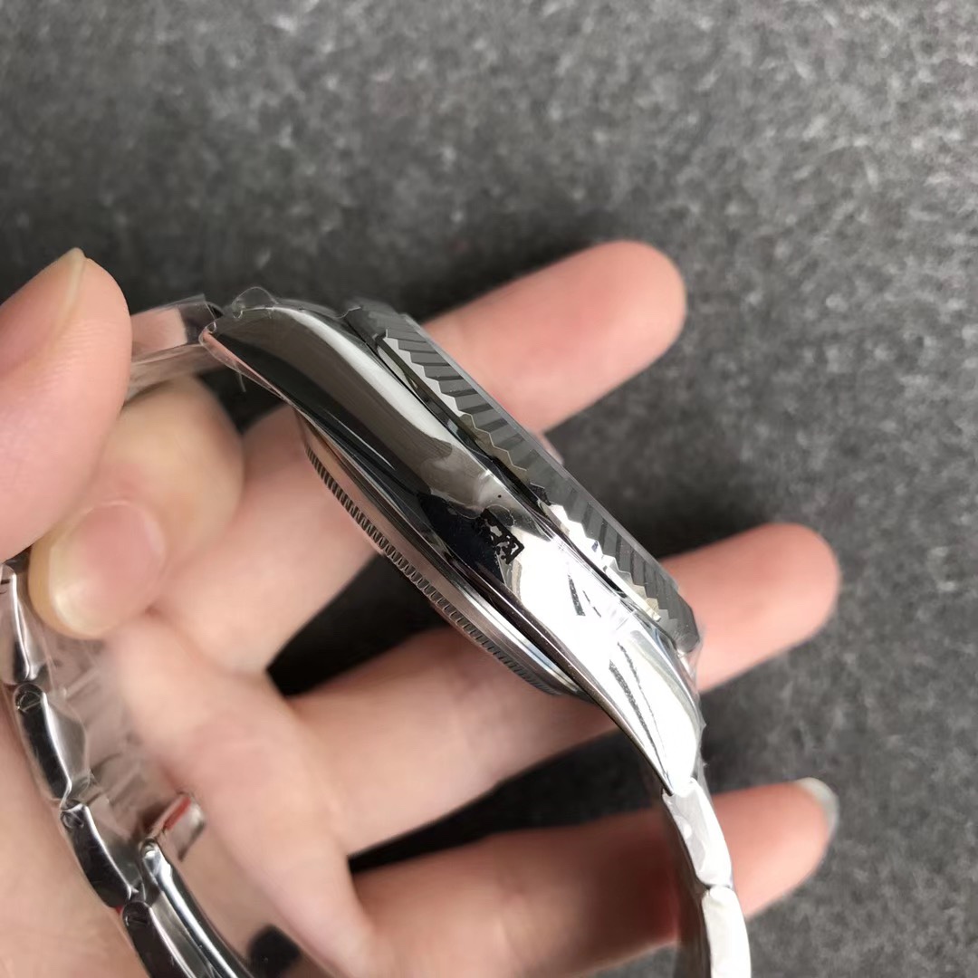 Sky-Dweller Blue Dial 42mm