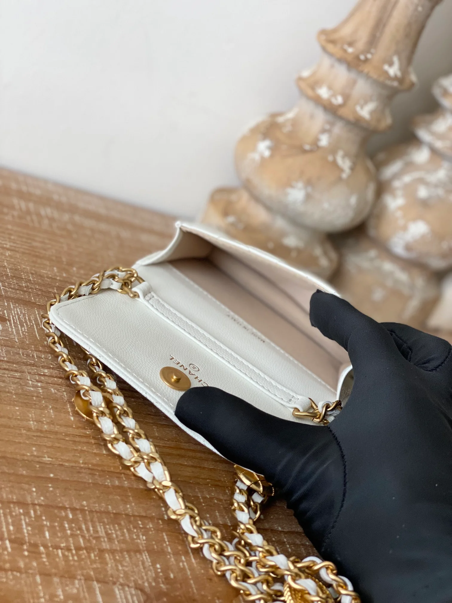 Chanel Clutch With Chain White For Women, Women’s Bags 4.8in/12.3cm