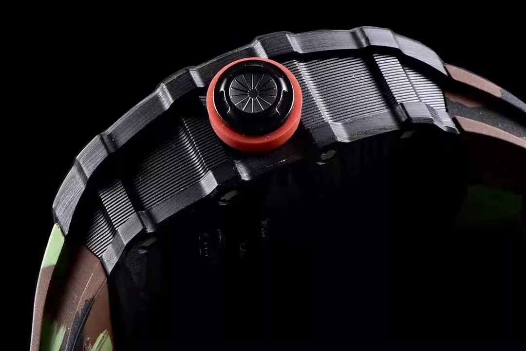 RM 35-01 Black Bezel Red Makers Camouflage Rubber Strap KV RUML3