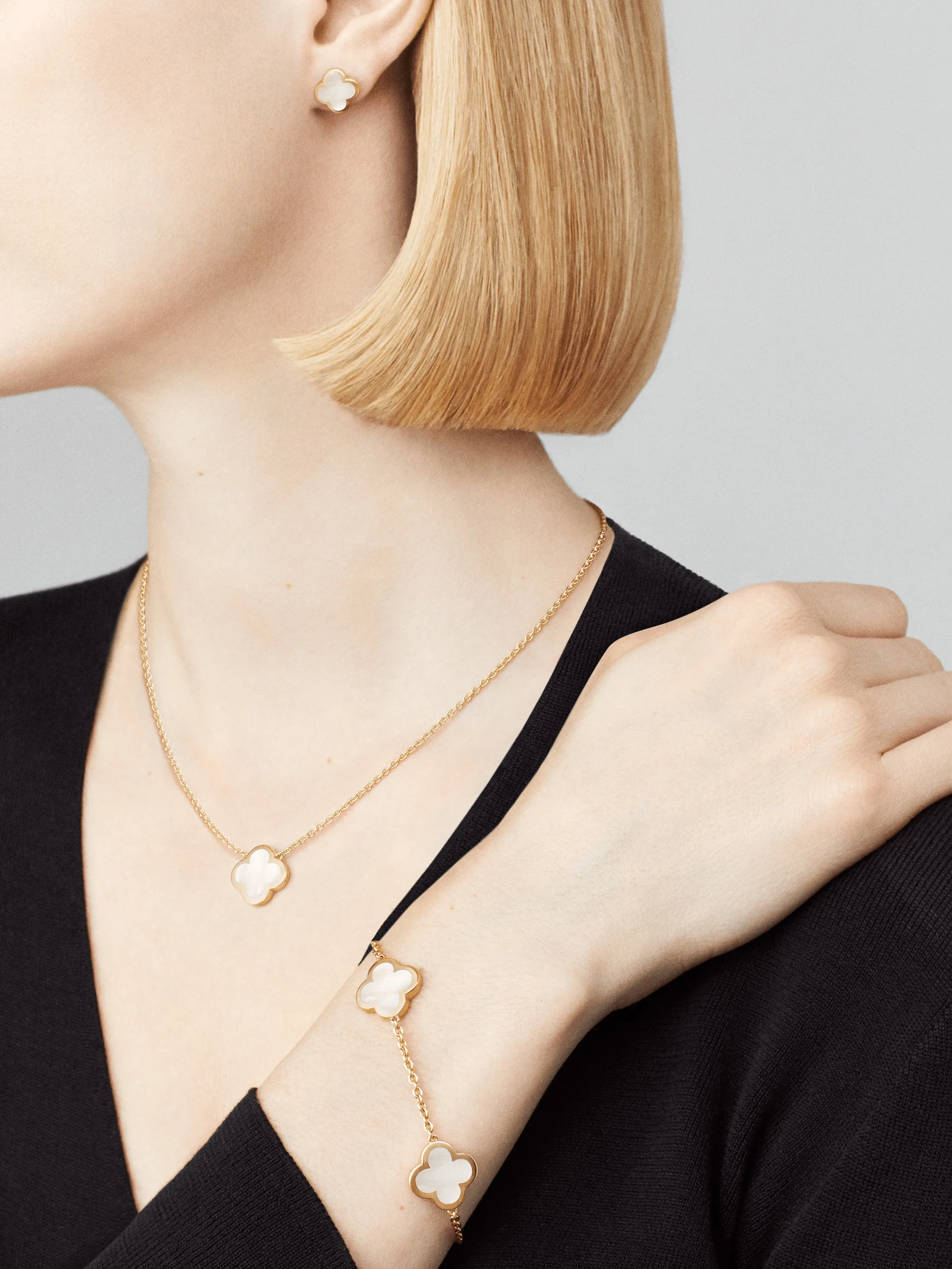 Pure Alhambra earstuds