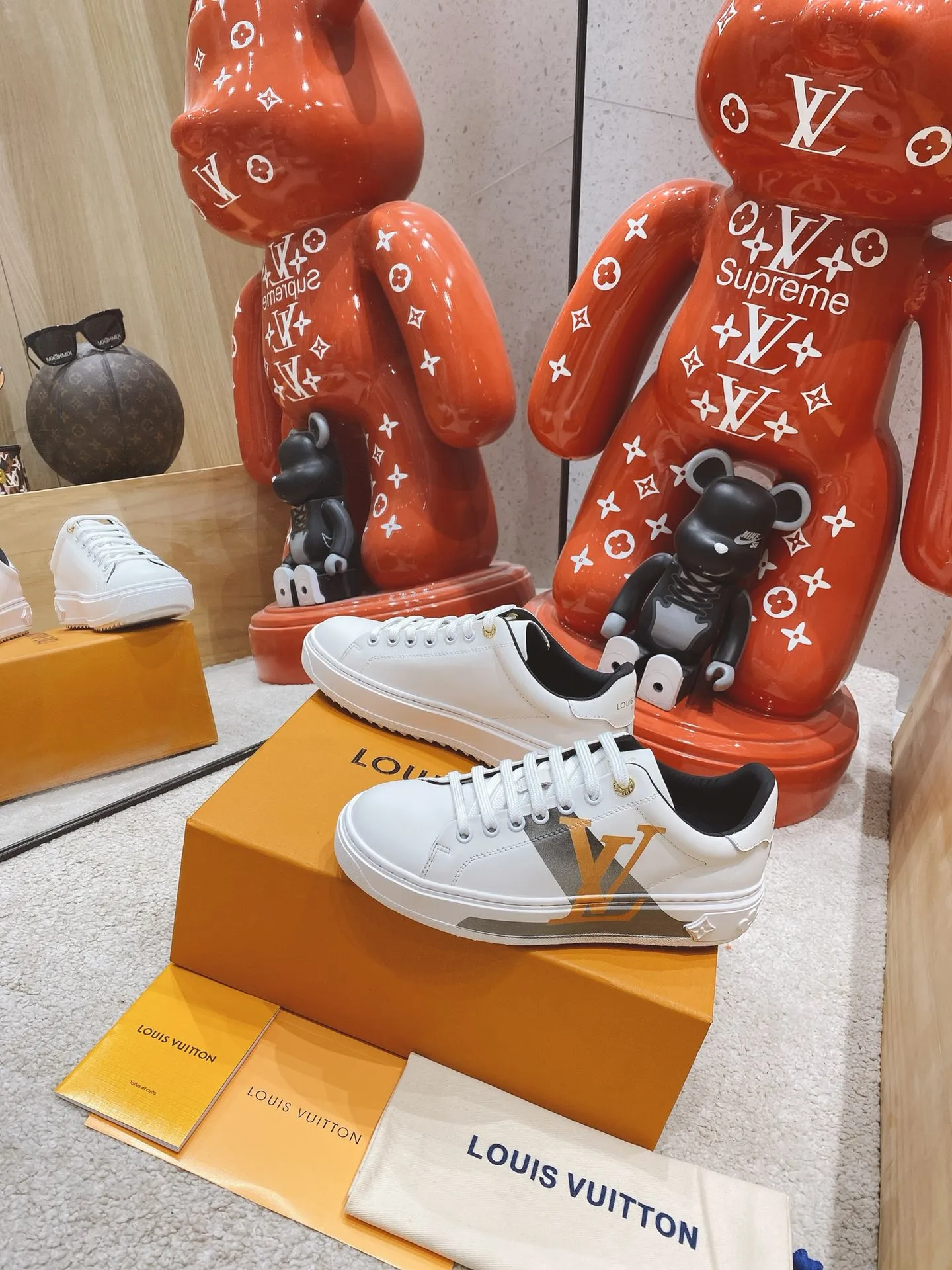 Louis new arrival Time Out women sneakers 03