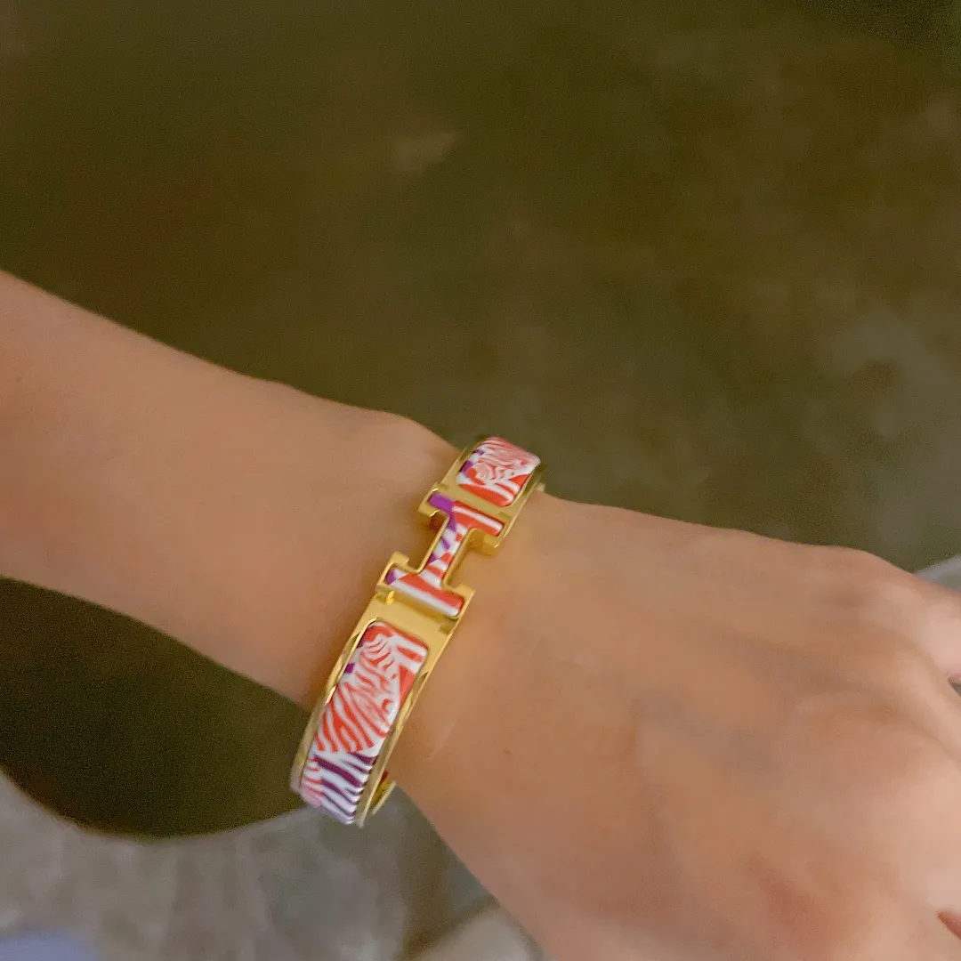 HE bracelet 9