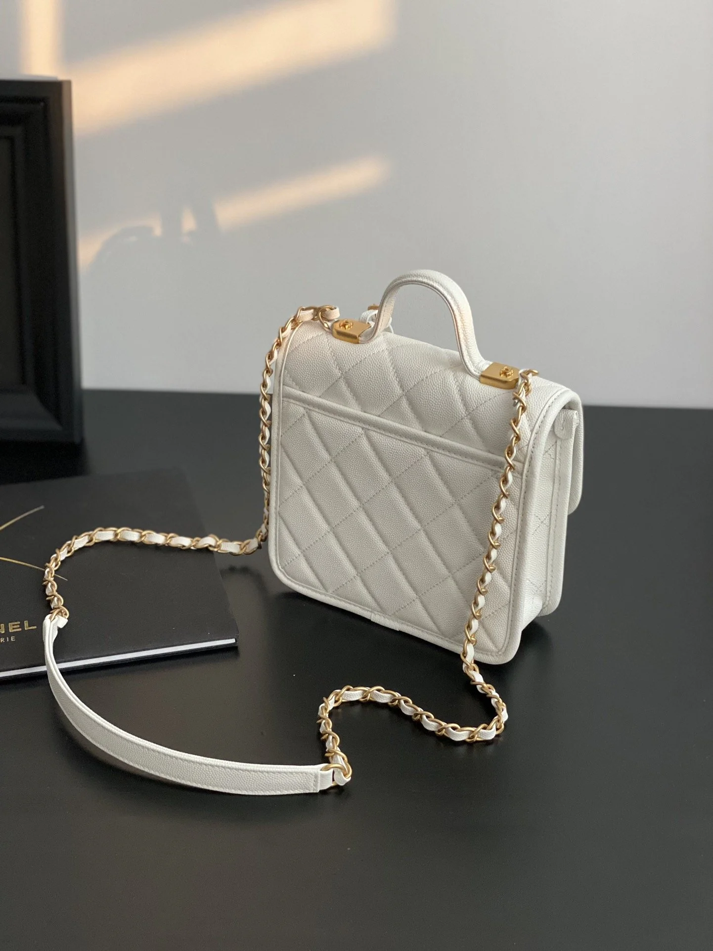 Chanel Small Flap Bag With Top Handle White For Women, Women’s Bags 8.1in/20.5cm