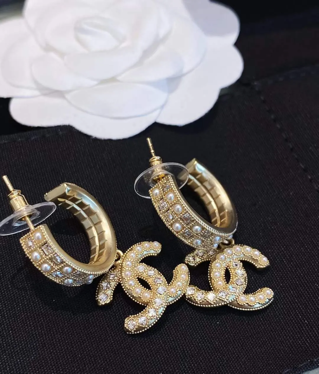 CHANEL EARRINGS