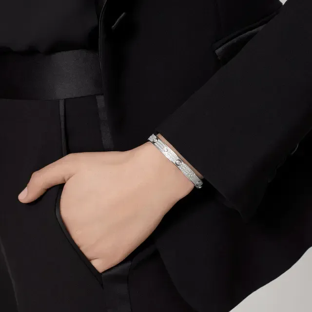 CAR LOVE BRACELET, DIAMOND-PAVED