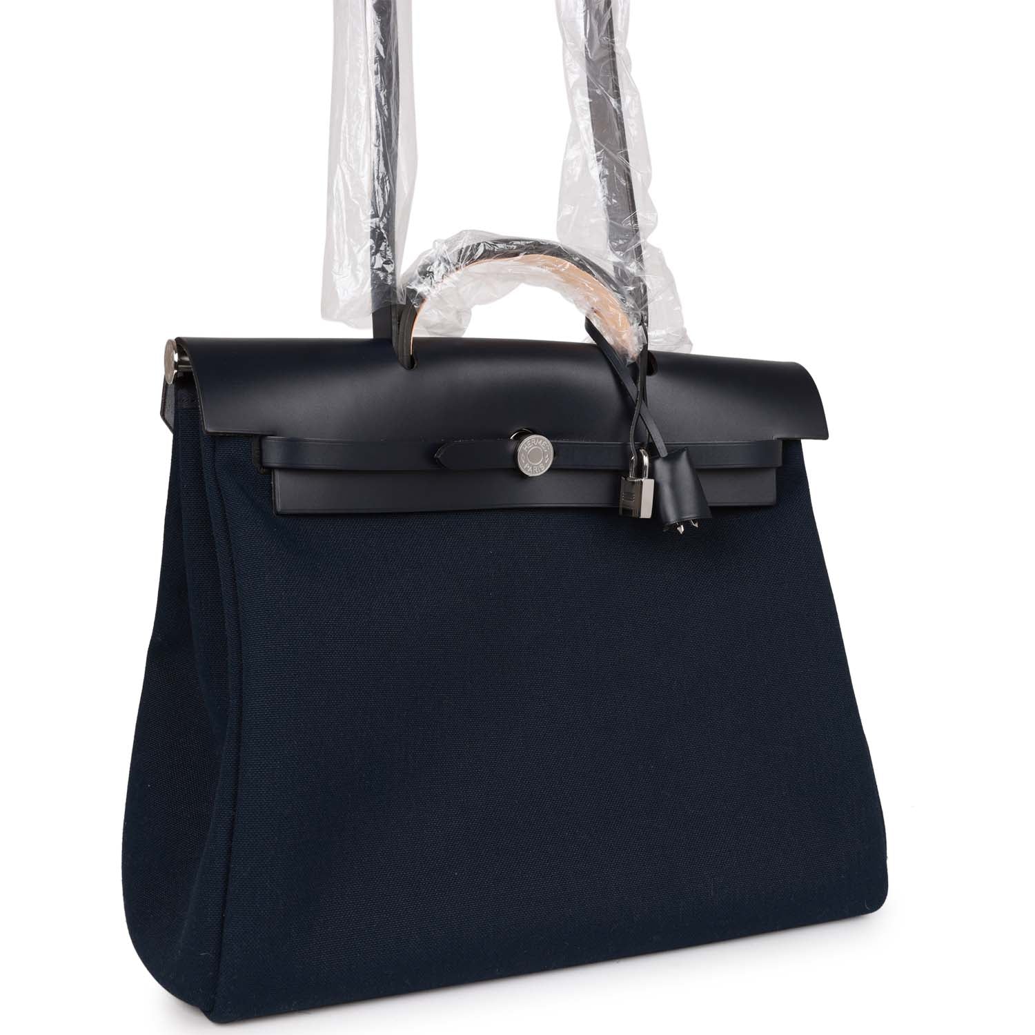 Hermes Herbag 39 Bleu Marine/Bleu Indigo Toile Militaire and Vache Hunter Palladium Hardware