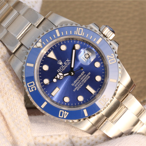 Submariner Date Blue Dial 40mm
