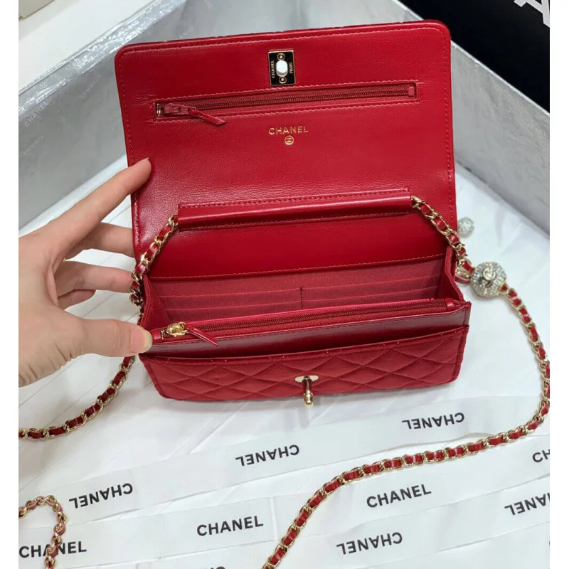 Chanel W-With -Details On Strap Ap1450 In Velvet