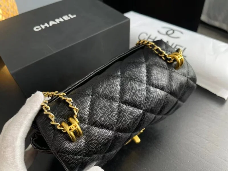 Chanel Cf Mini Black 20Cm A69900