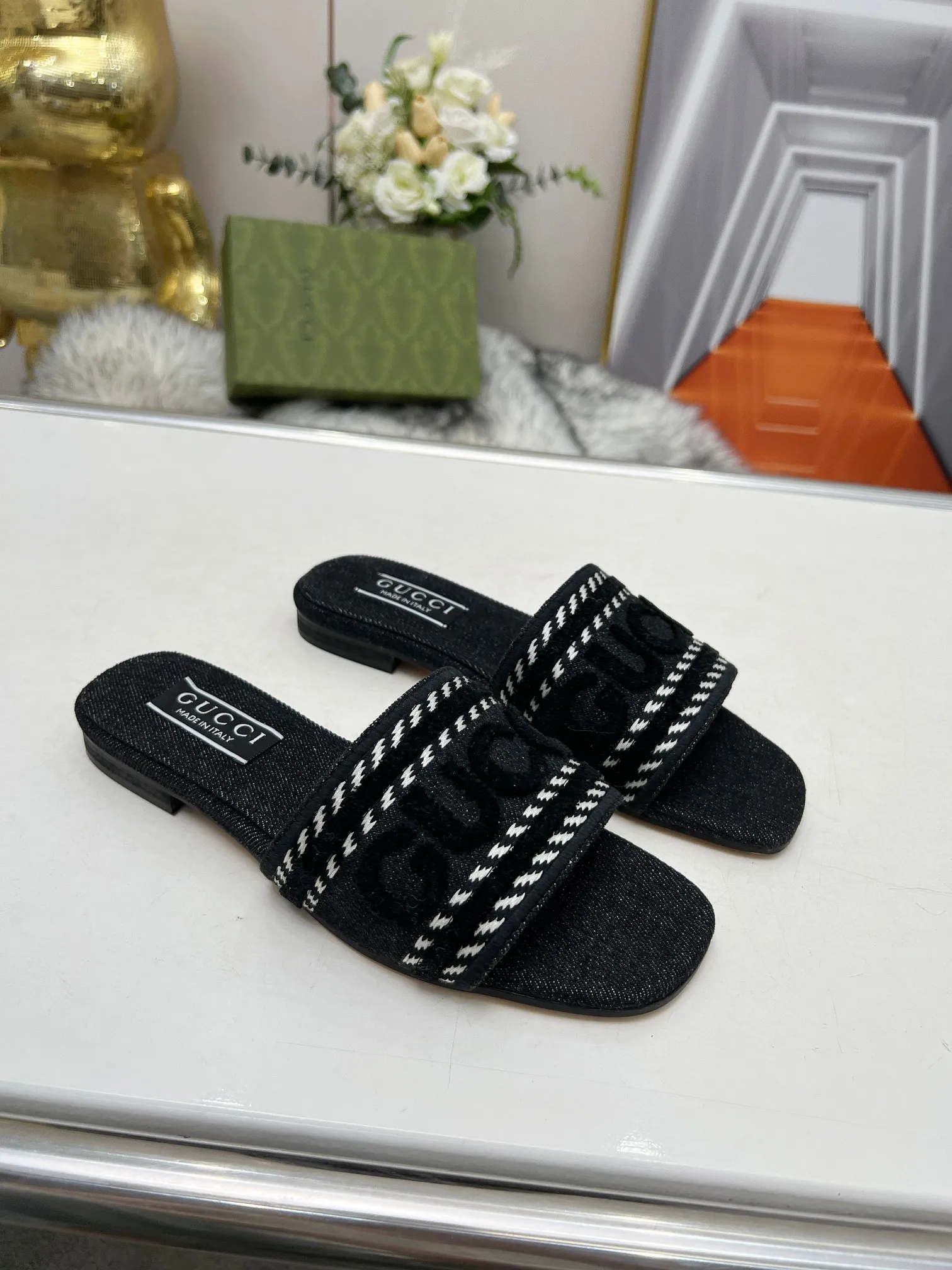 GG new arrival womne slippers 02