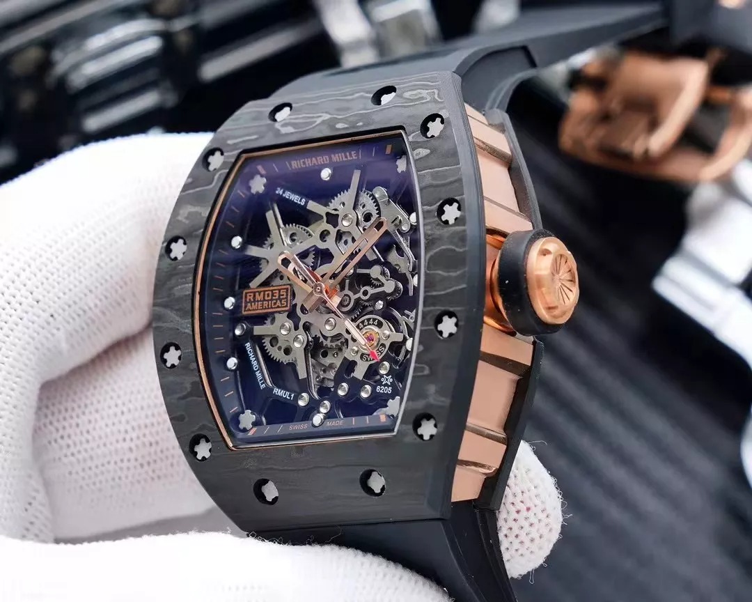 RM 35-02 Black Bezel Rose Gold Hands Black Rubber Strap RUML3