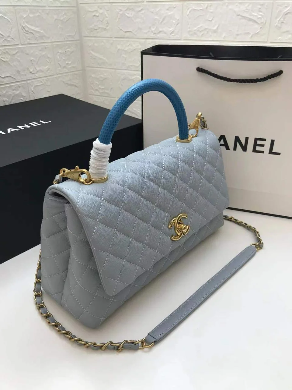 Chanel Large Flap Bag With Top Handle Light Grey For Women, Womens Handbags, Shoulder And Crossbody Bags 11in/28cm A92991