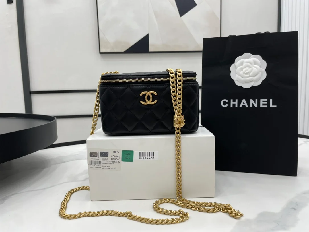 Chanel Small Vanity Case Black With Gold Zipper For Women, Women’s Bags 5.9in/15cm