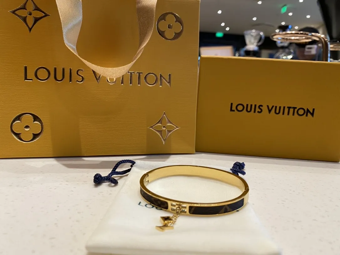 Lv New Arrival Bracelet 0011-22cm