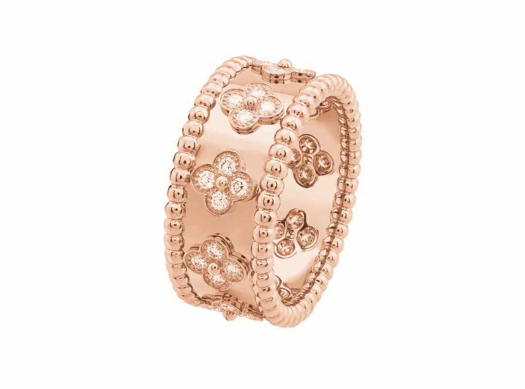 Perlée clovers ring