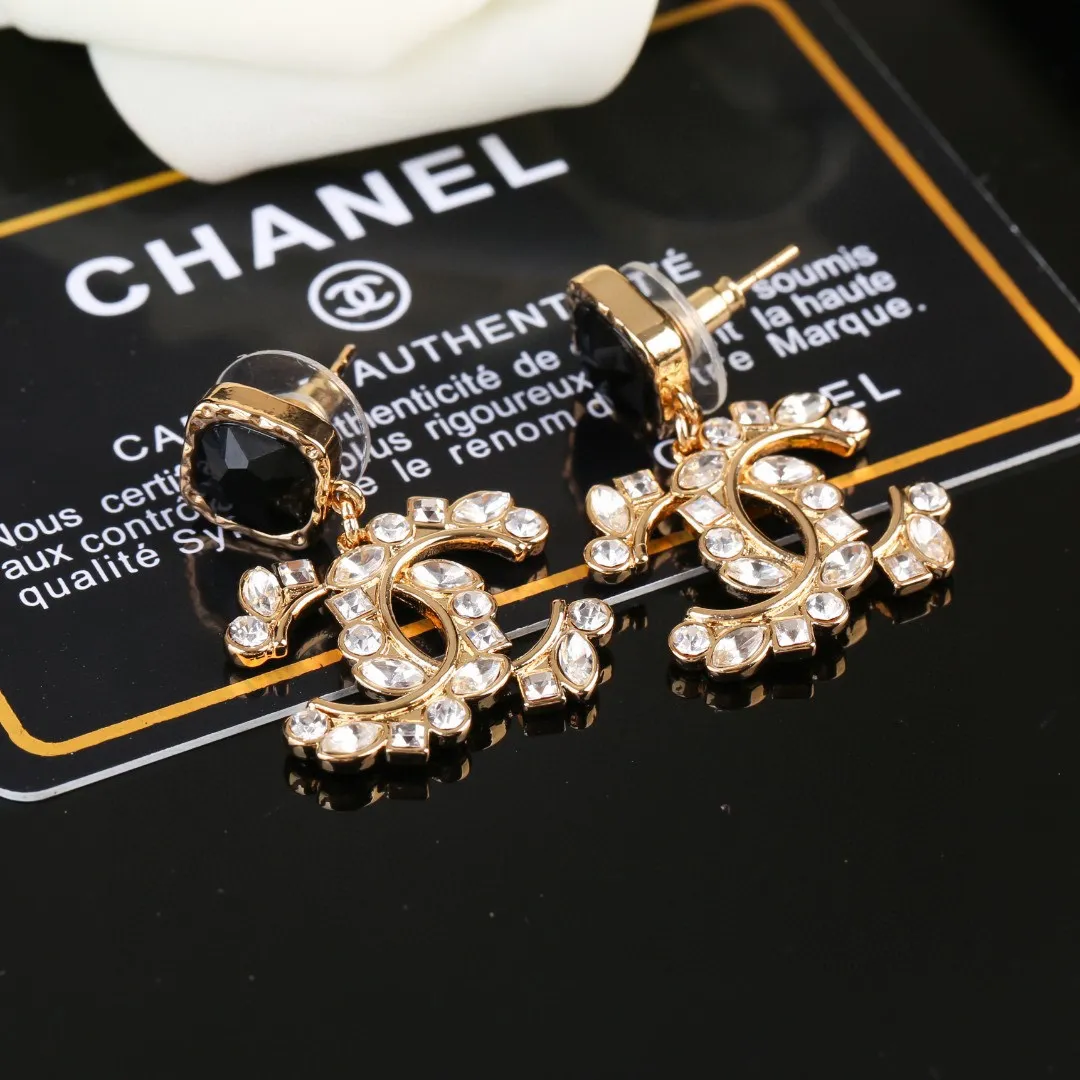 CC Earrings 0001