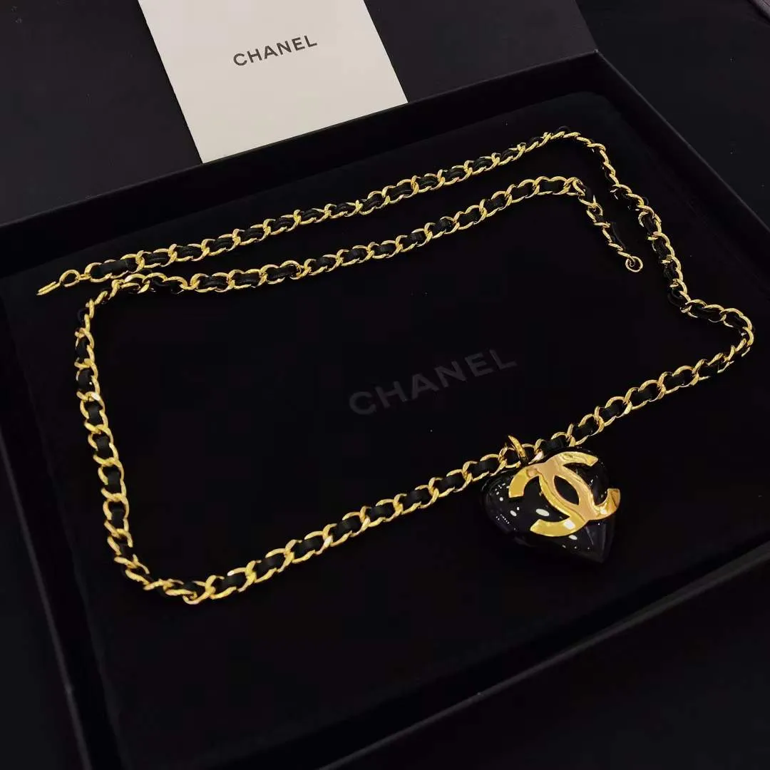 CHANEL necklace
