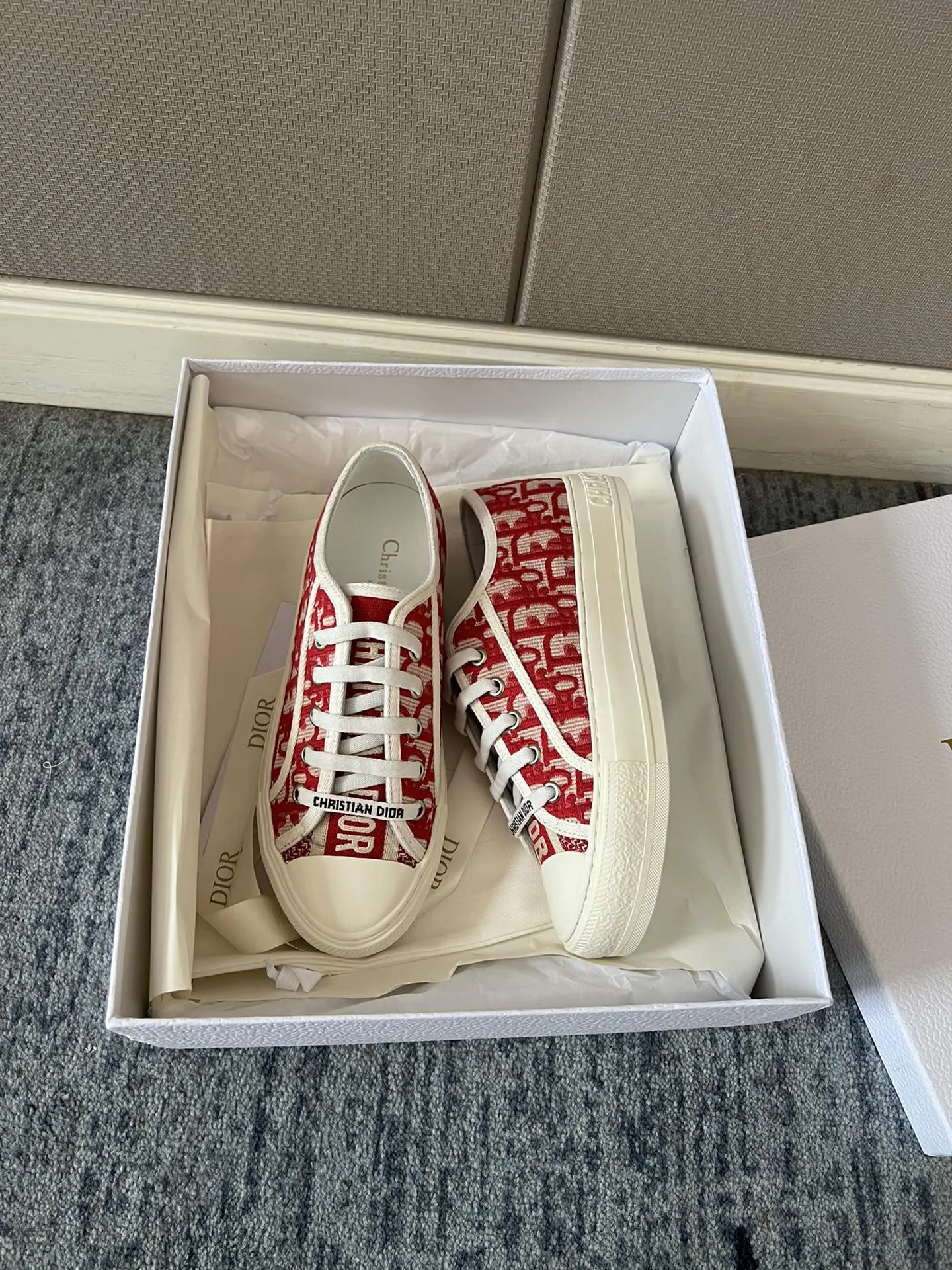 D new arrival women sneakers 02