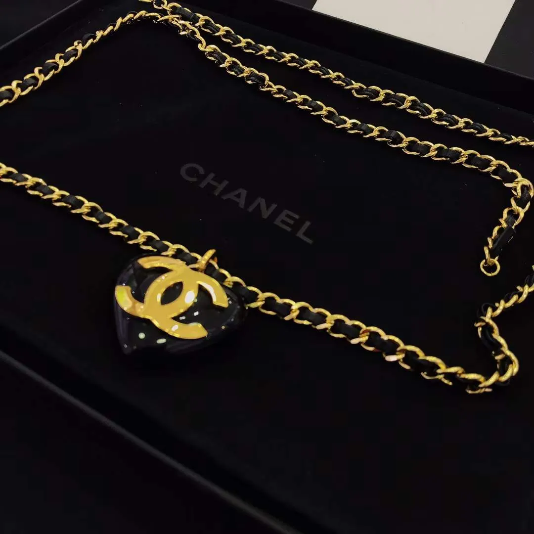 CHANEL necklace